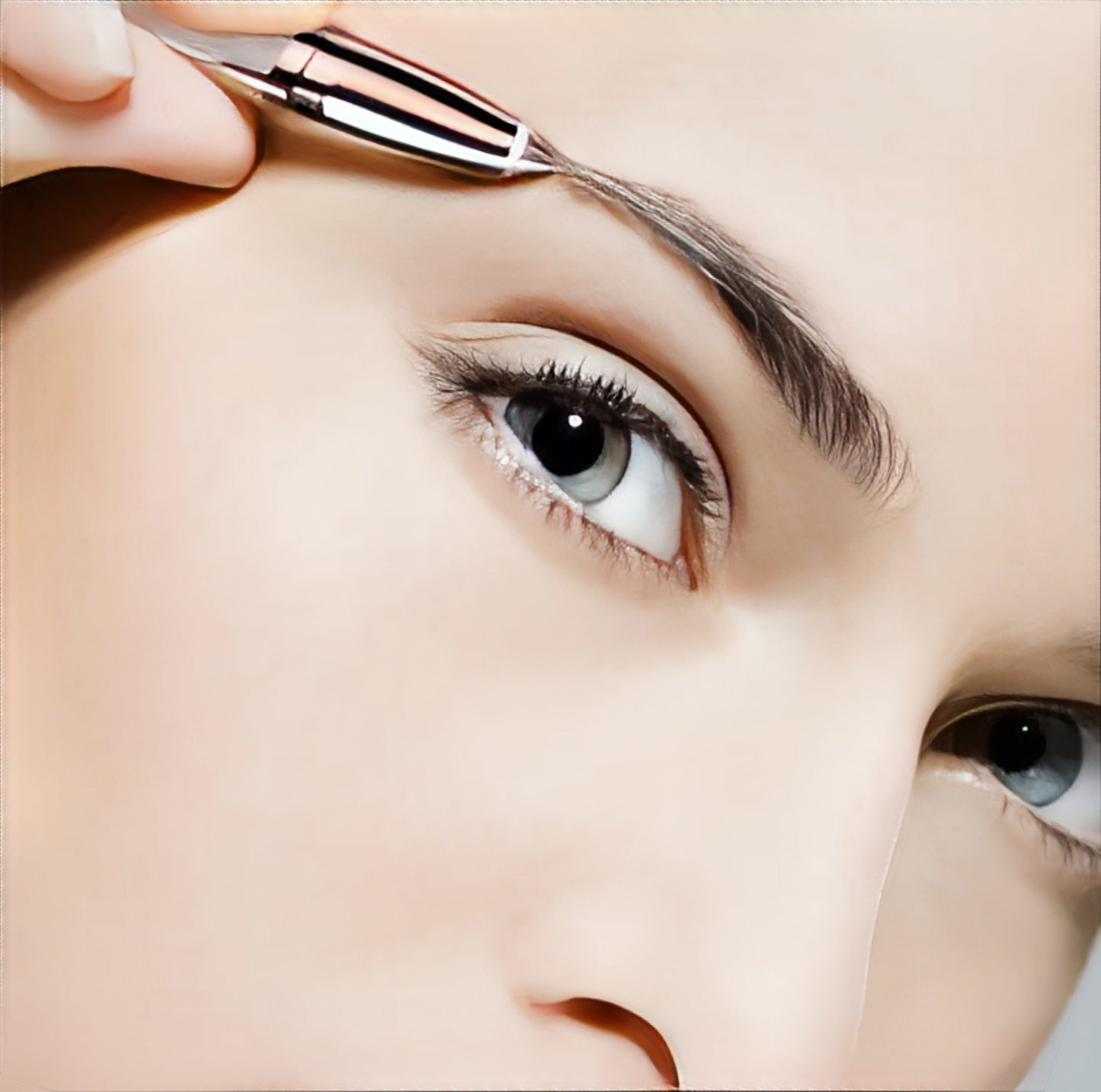 Multipurpose Eyebrow Trimmer